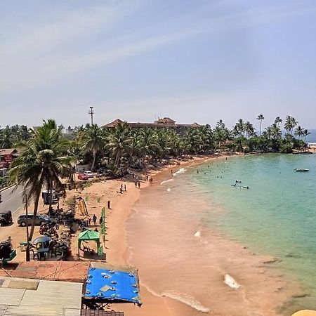 Hotel Dolphin Hikkaduwa Esterno foto