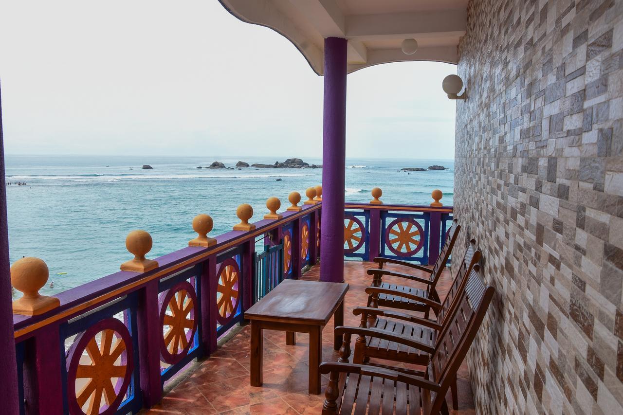 Hotel Dolphin Hikkaduwa Esterno foto